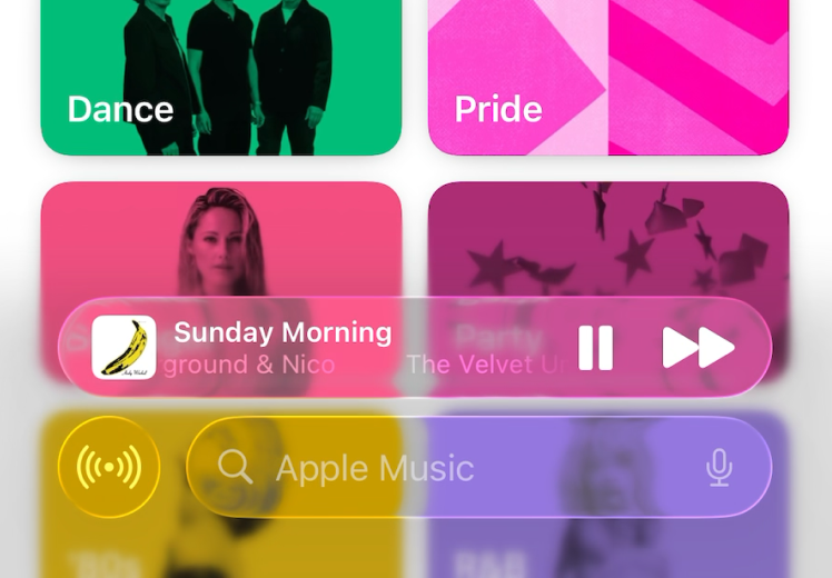Liquid Glass in iOS